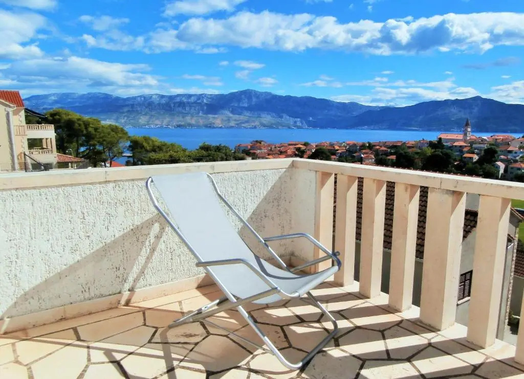 Panorama Postira Apartments