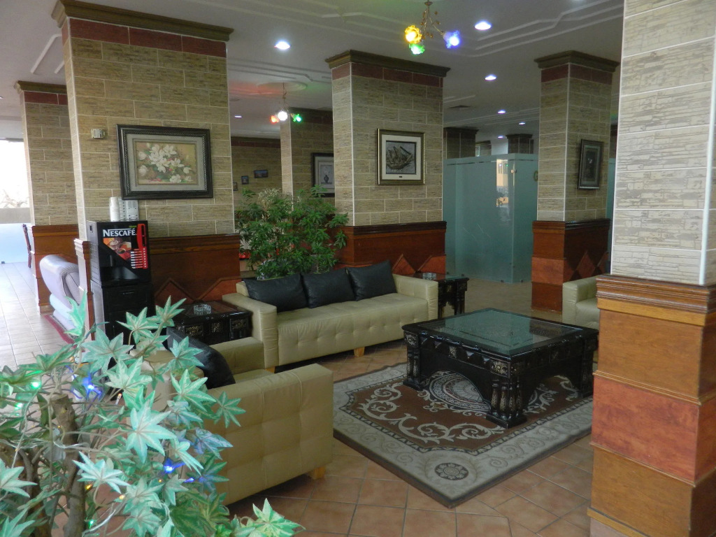 Arinza Tower Quality Suites