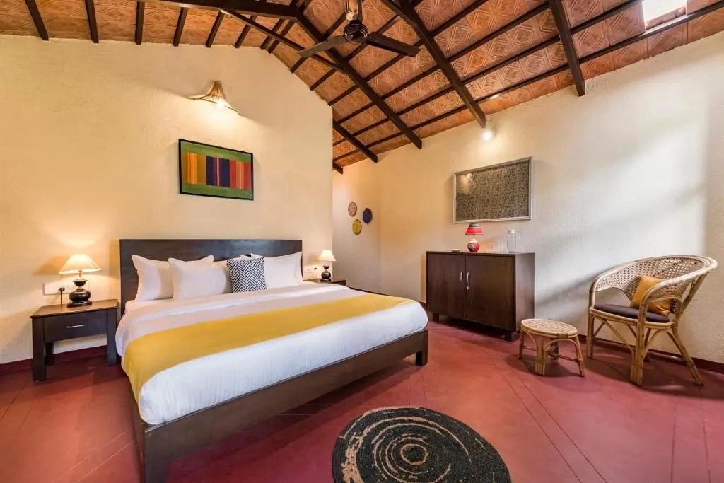 SaffronStays Sattva - Pet and Eco-Friendly Villa in Mumbais Outskirts