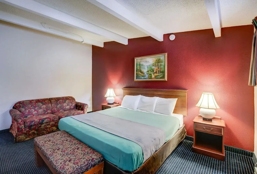 Red Carpet INN Whippany