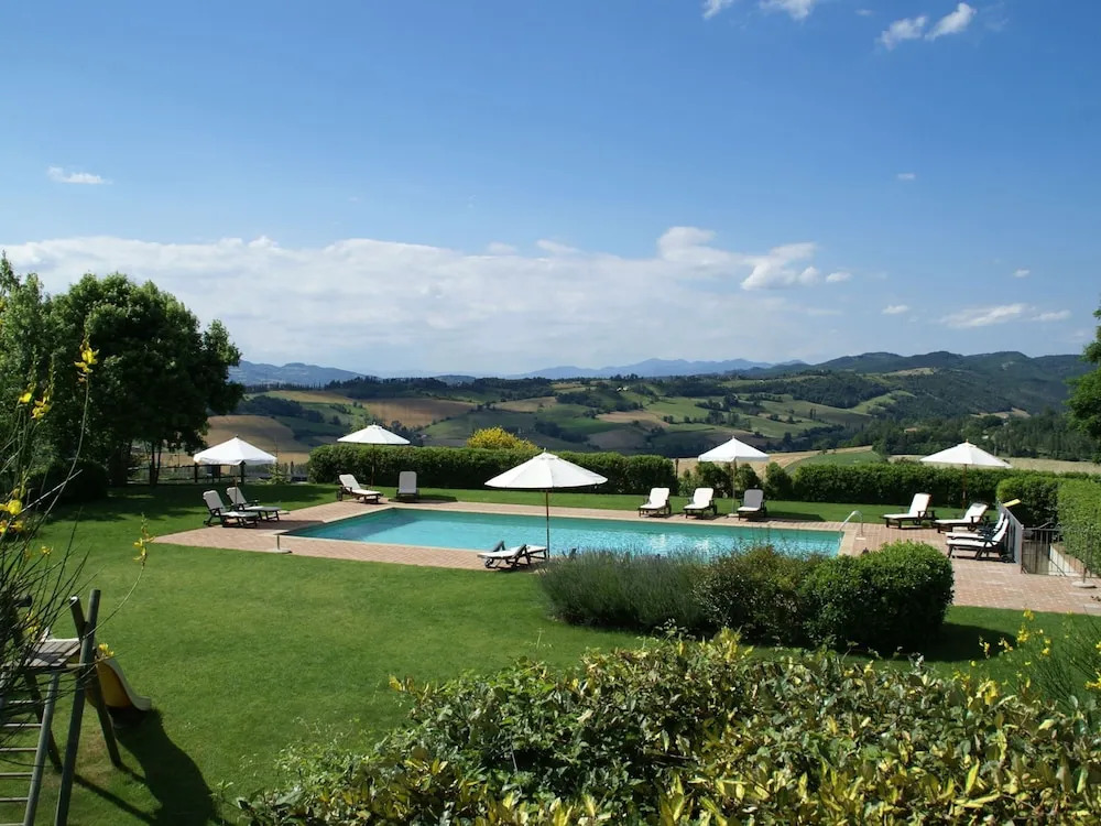 Holiday Home in Montone with Pool & Garden