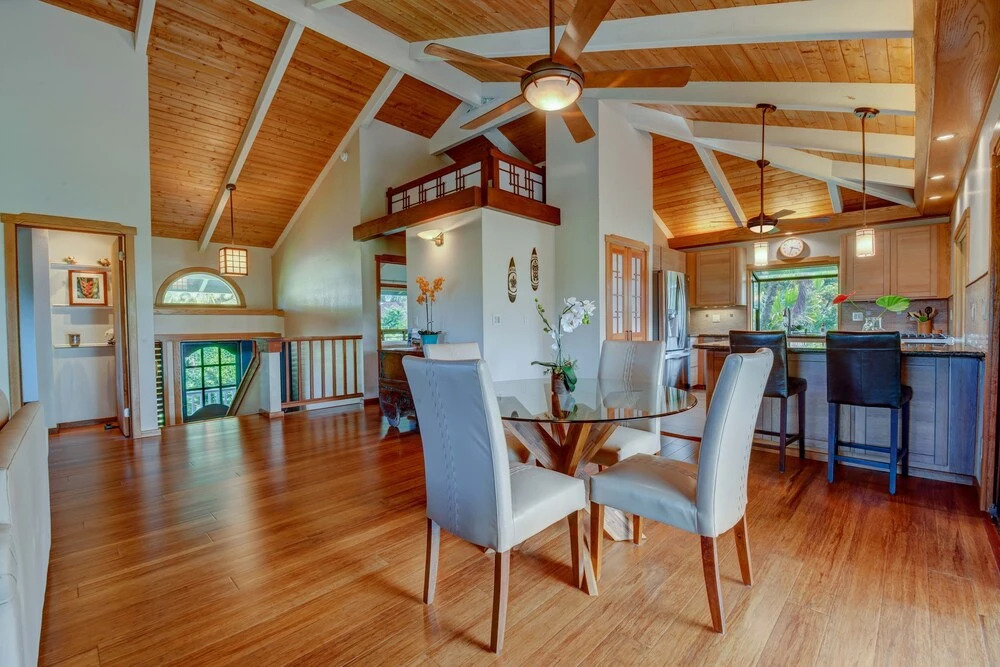 Surfers Rest 4 Bedroom Home
