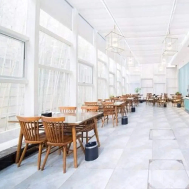 ZongGuan Branch EESIR Hotel