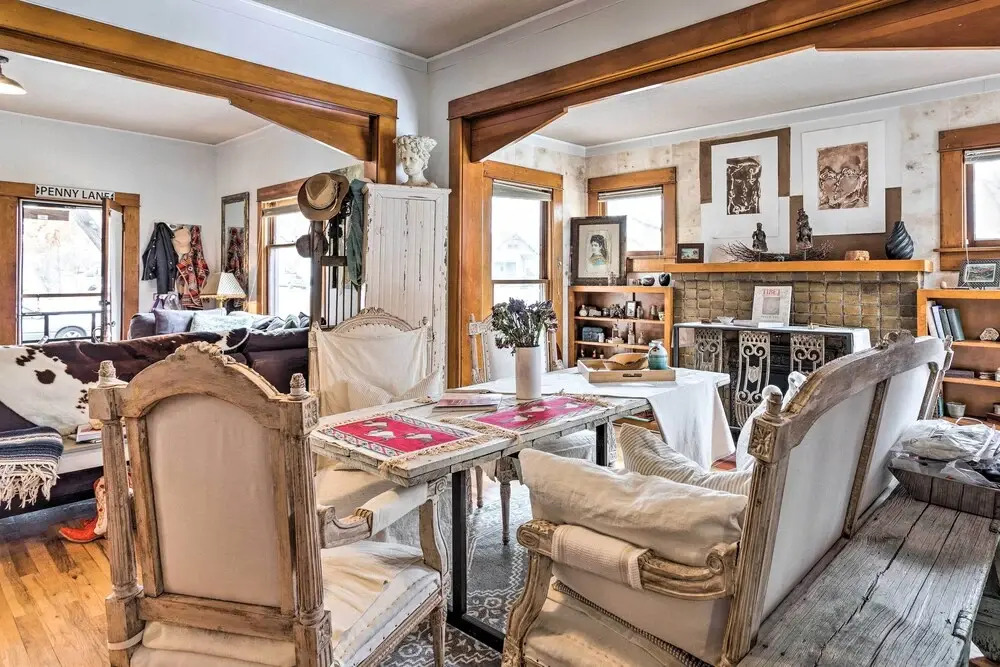Lovely Montrose Home w/ Yard: Walk to Dtwn & Park!