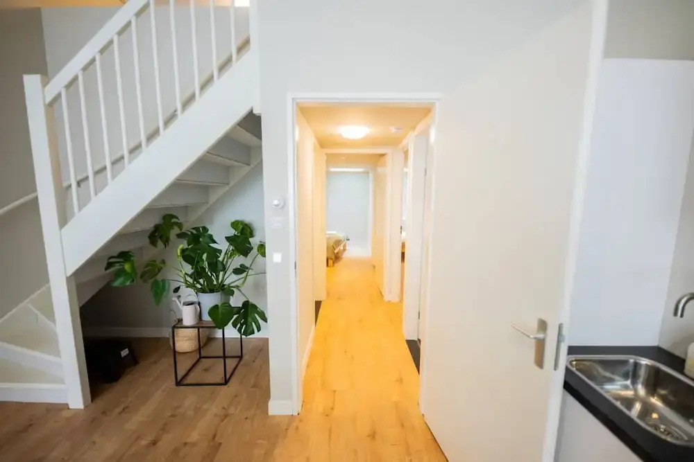 3 Bedroom Serviced Apartment -bsh-