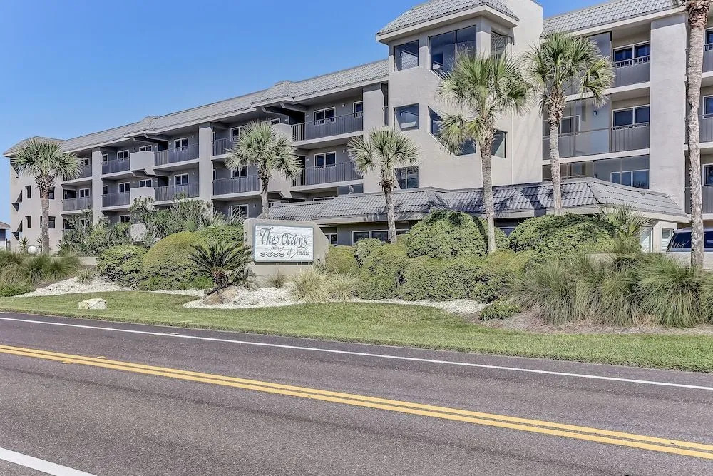 Tropical Condo with Spectacular Ocean Sunrises Views by RedAwning