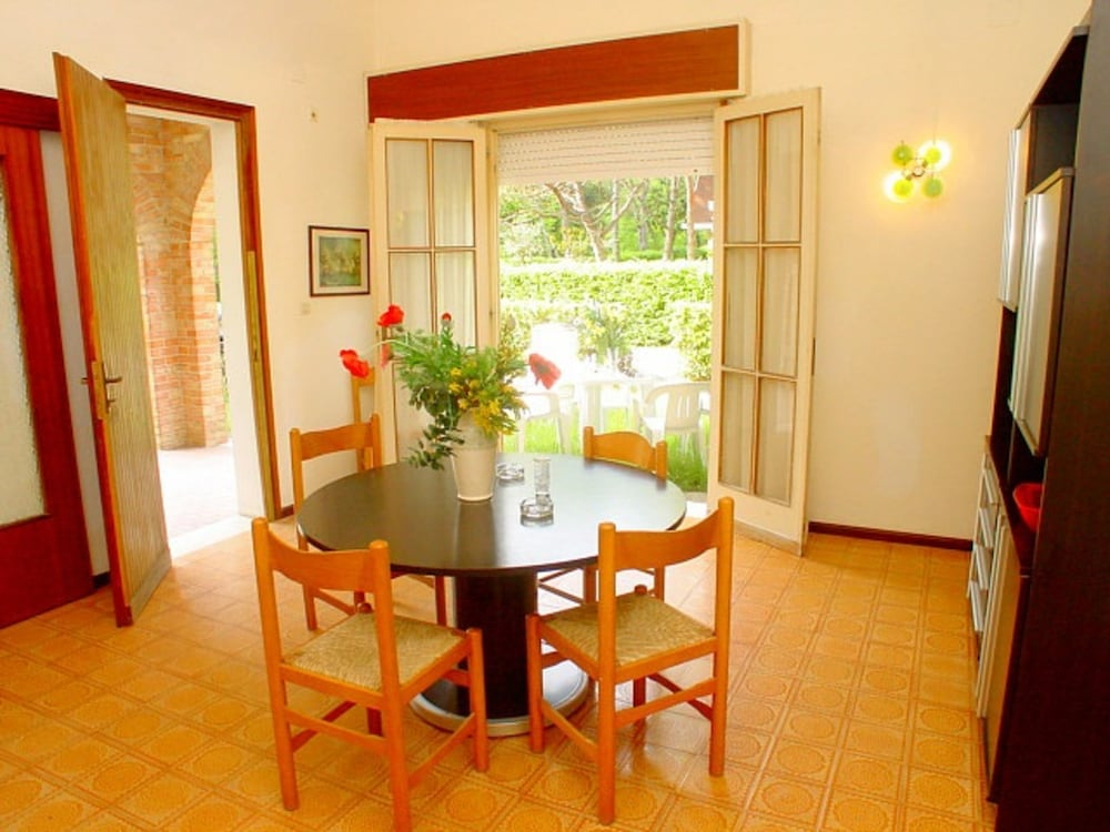 Pretty Duplex in a Green Oasis in Lignano Riviera