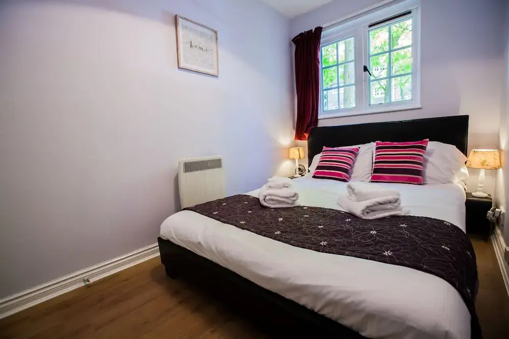 Wimbledon 2 bed 2 Bath Apartment