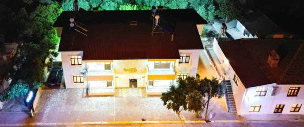 Benlikya Houses