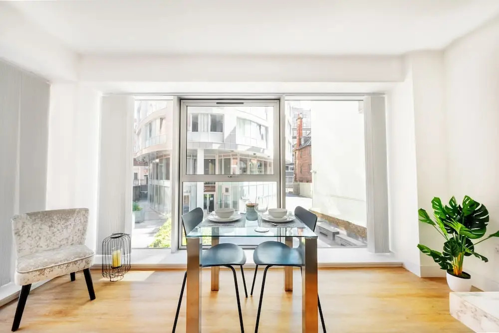 Luxury City Centre Gem, Prime Location