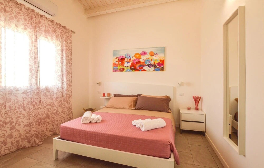 Amazing Apartment in Contrada Fiori With 3 Bedrooms, Wifi and Outdoor Swimming Pool