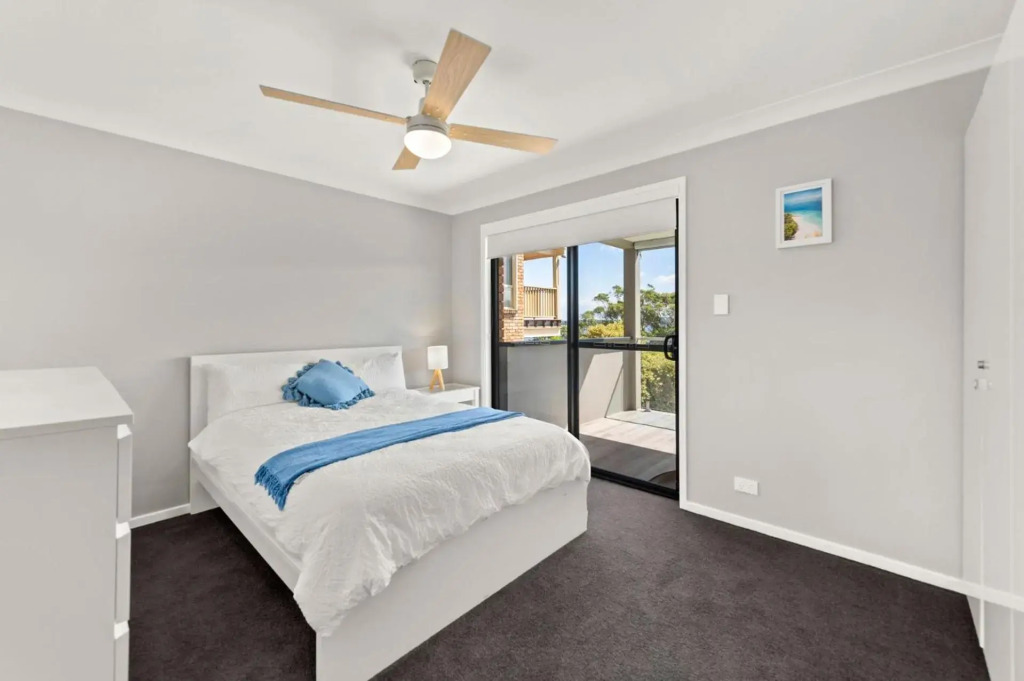 Family Retreat with water views at Corlette