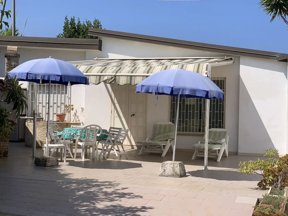 Elisa Holiday Home