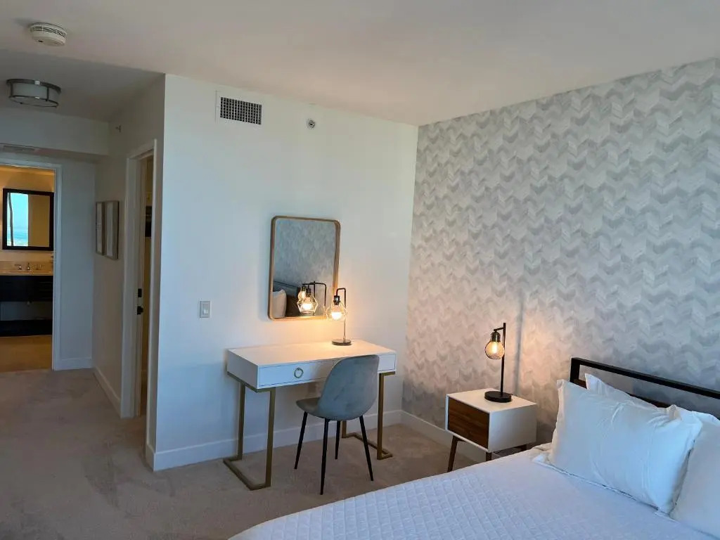 1551 Ala Wai Blvd #3504