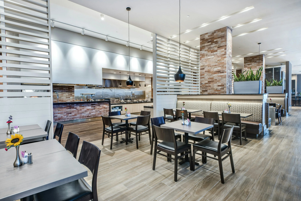 Embassy Suites By Hilton College Station