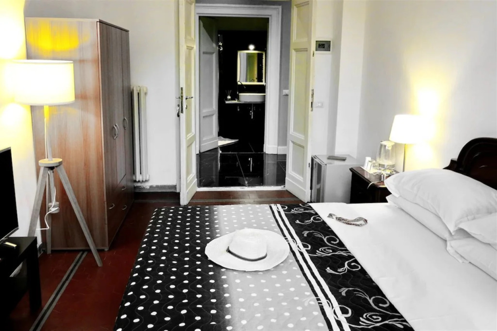 NIK Rooms