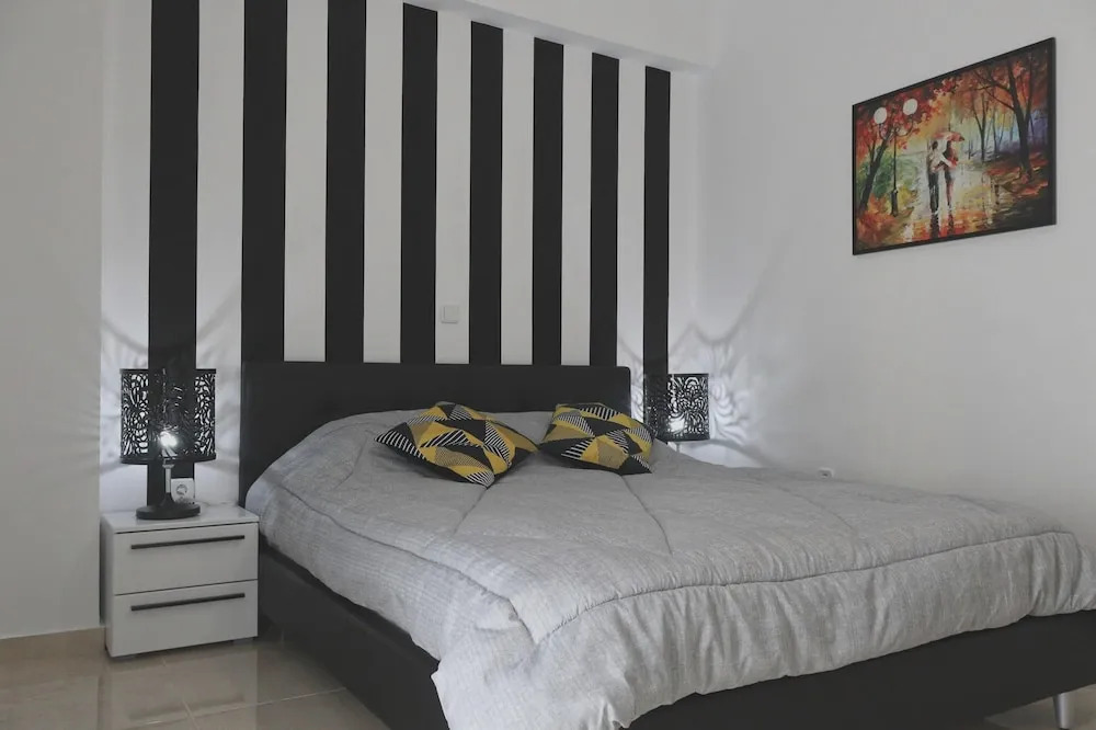 Apartment with One Bedroom in Athina, with Balcony And Wifi - 8 Km From the Beach