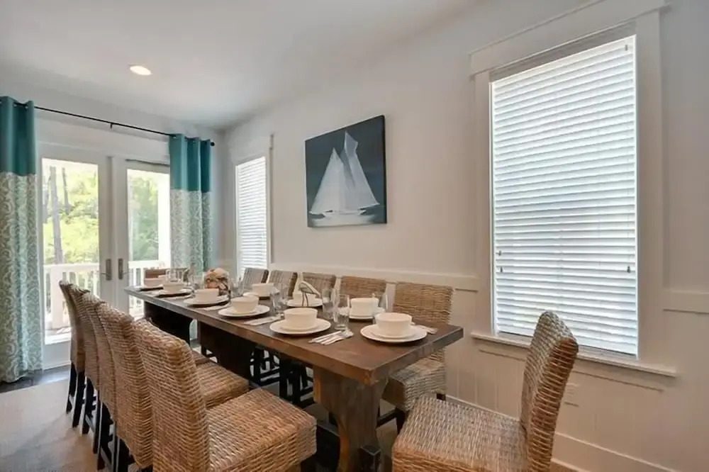 WHITE SAND REUNION 5 Bedroom Holiday Home by Five Star Properties