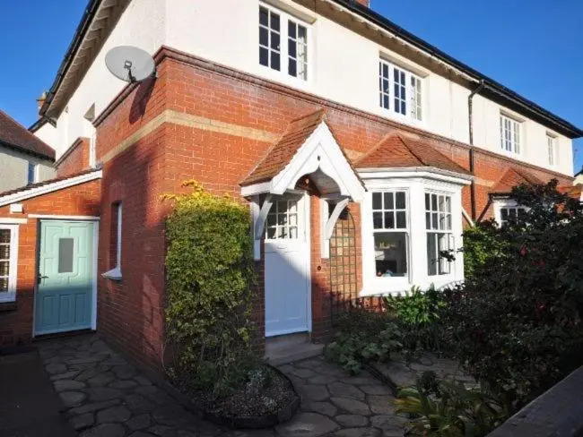 Dumble Cottage