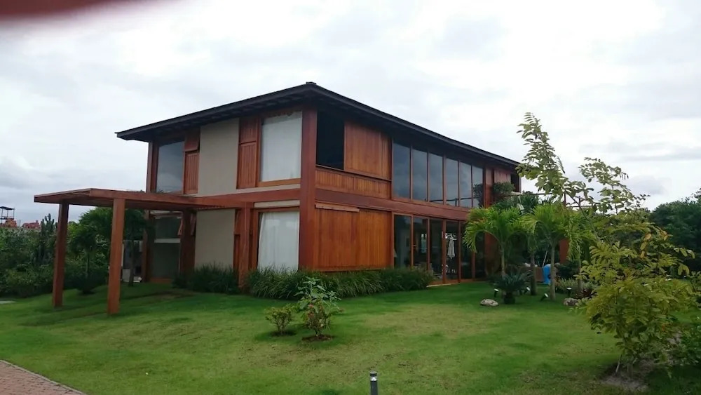 Casa das Acácias