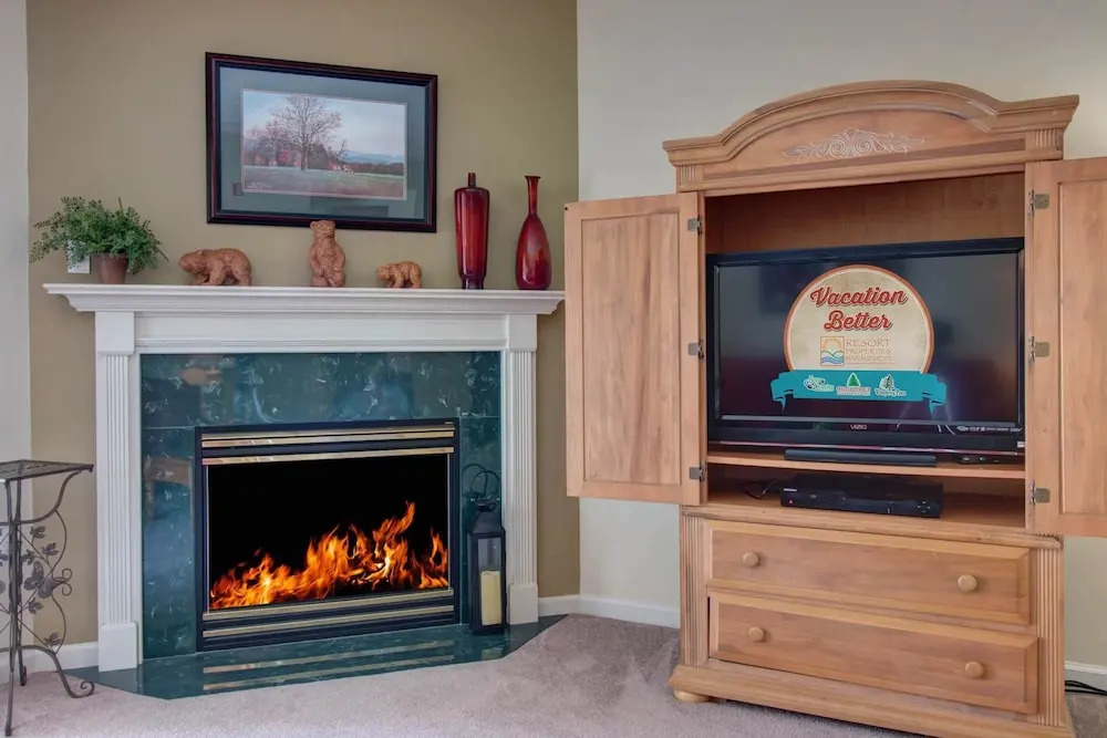 Whispering Pines 414