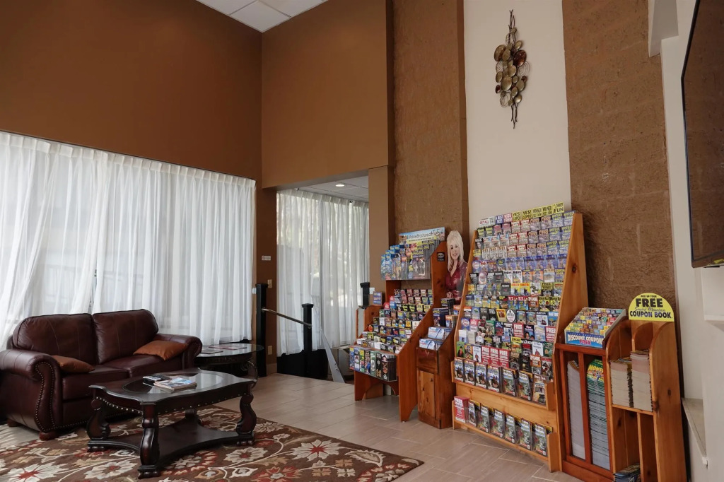 SureStay Plus Hotel by Best Western Gatlinburg