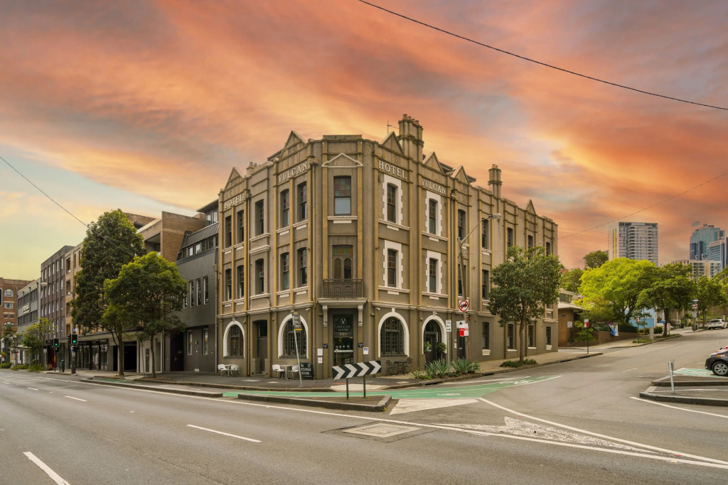 Vulcan Hotel Sydney