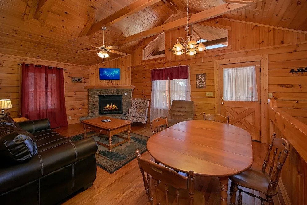 Suite Harmony 243 - Two Bedroom Cabin