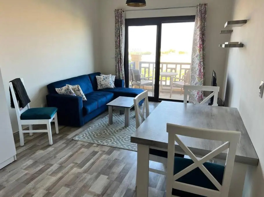 Modern 2-Bedroom in New Resort with Private Pools