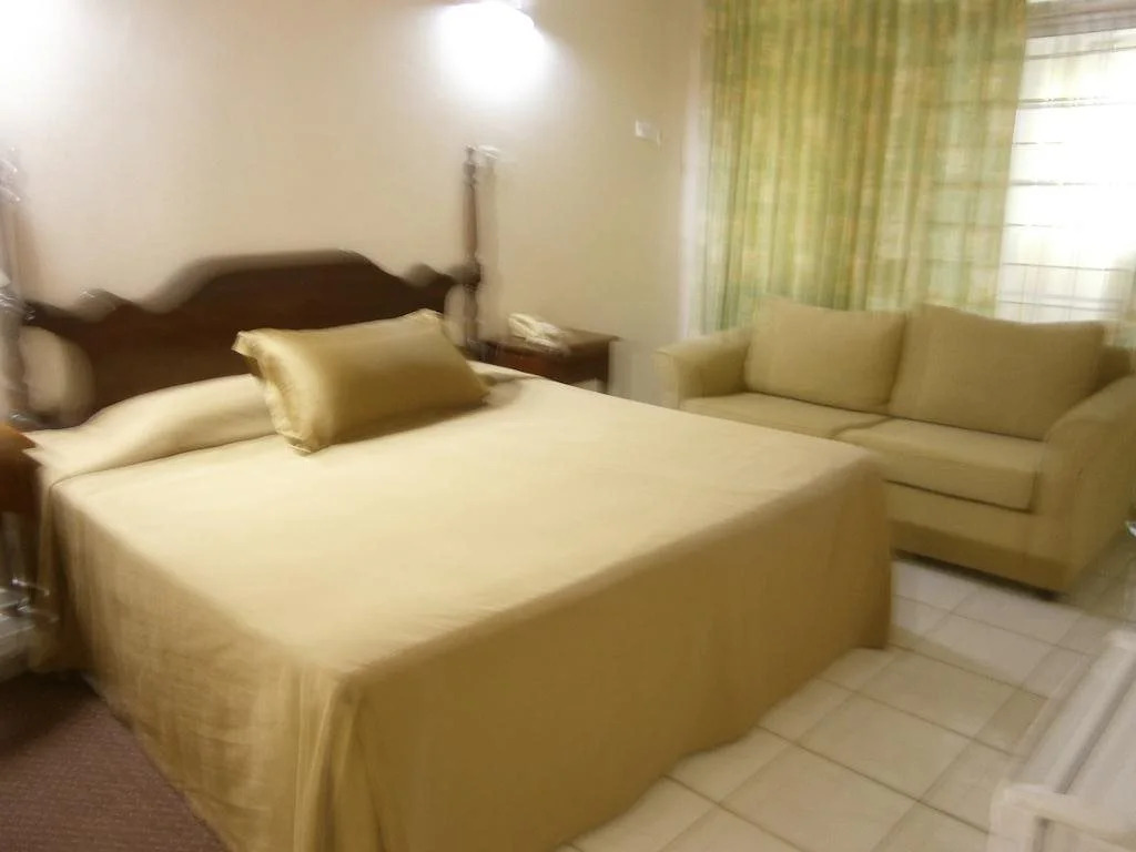 Whispering Bamboo Cove Resort