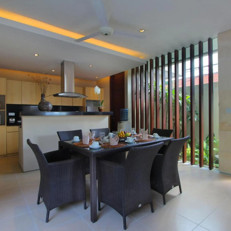 The Murdha Villa