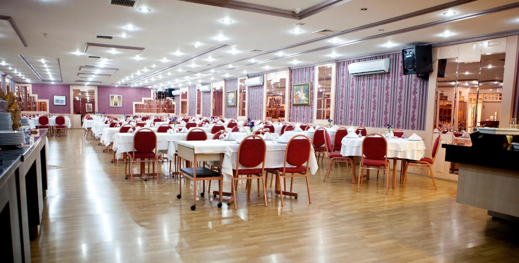 Sergah Hotel