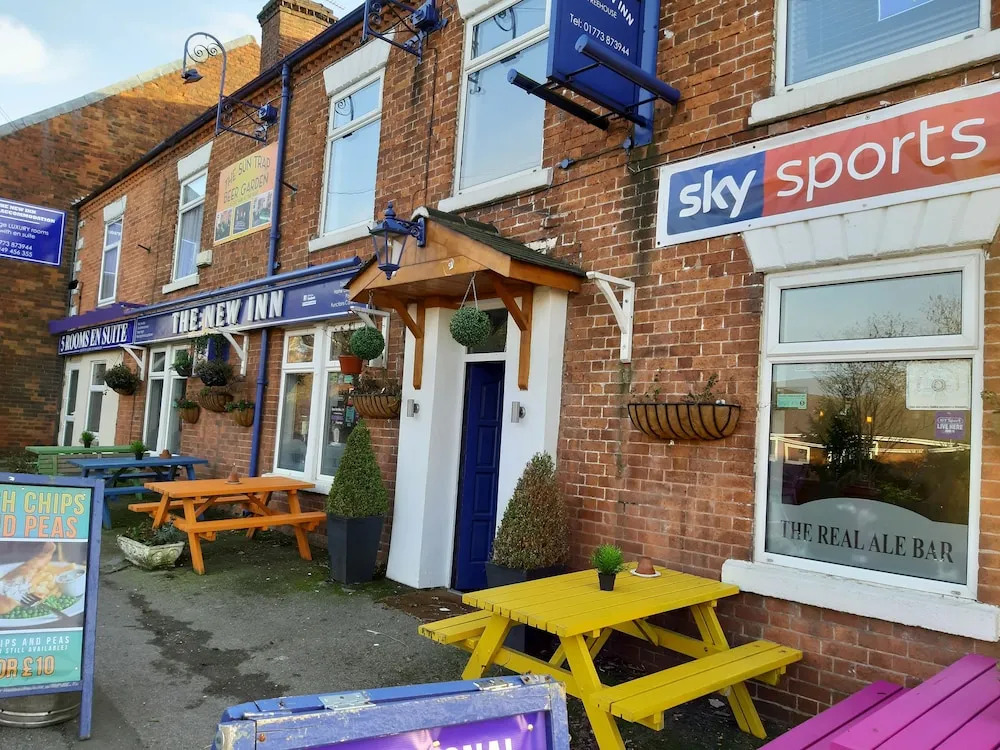 THE NEW Accommodation FREE complimentary breakfast and parking
