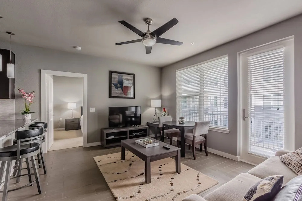 2BR Premium
