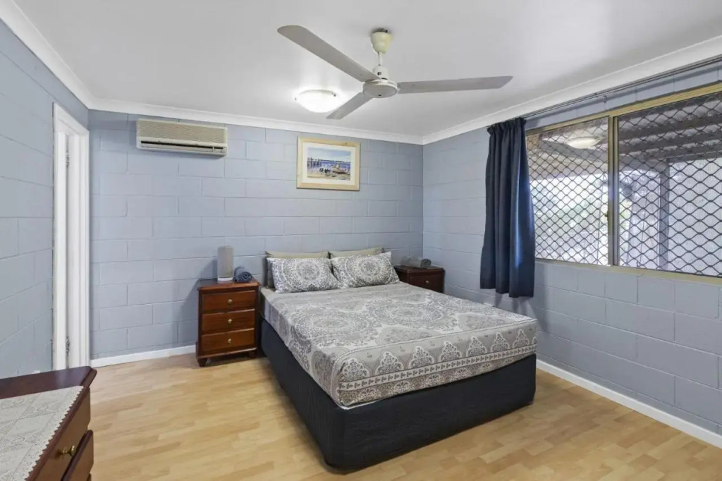 15 Grenadier Street