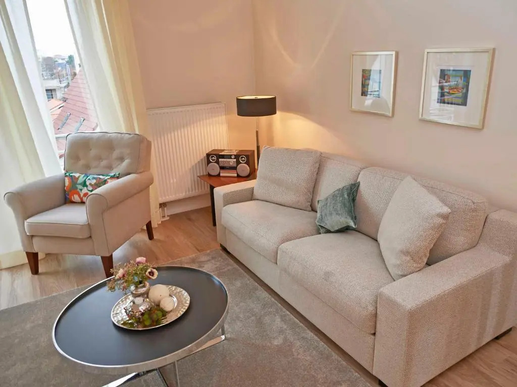 Residenz "bel-vital" F407 WG 21 mit Balkon und seitlichem Meerblick