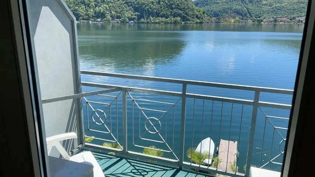 Tresa Bay Hotel - Lake Lugano