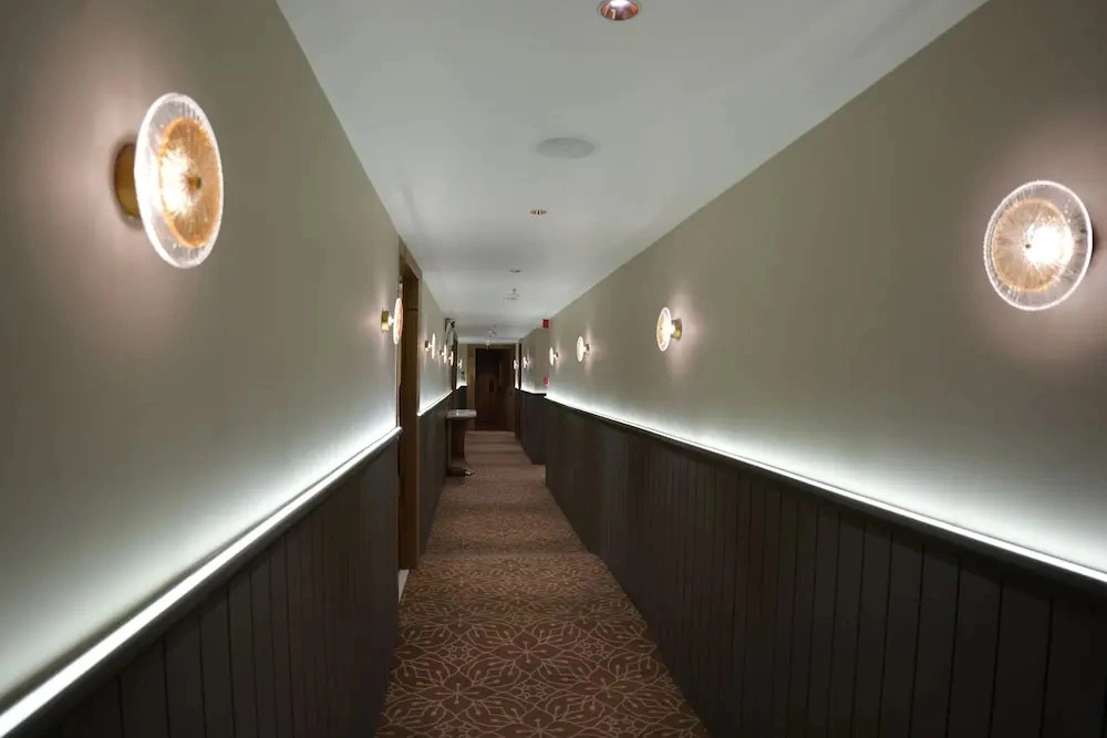 Trevon Twin Tree Inn