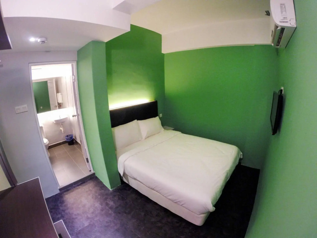 Eiffel Hotel Kelana Jaya