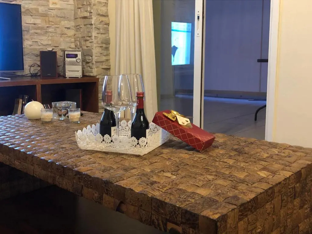 Warm Residence in the heart of the City Center - Balcony & view