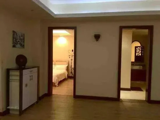 Shili Yintan Shili Renjia Holiday Apartment Hotel