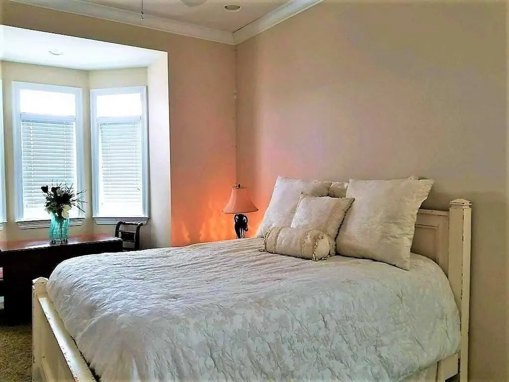 H_the Boardwalk...ch Hangout A 3 Bedroom Home