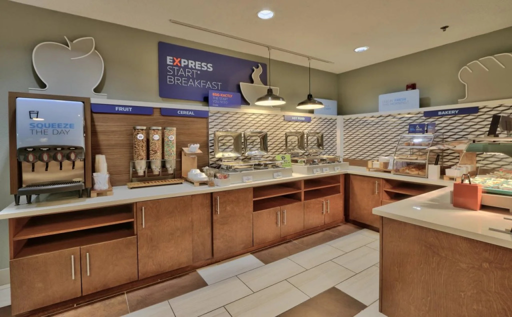 Holiday Inn Express Hotel & Suites Albuquerque - North Balloon Fiesta Park by IHG