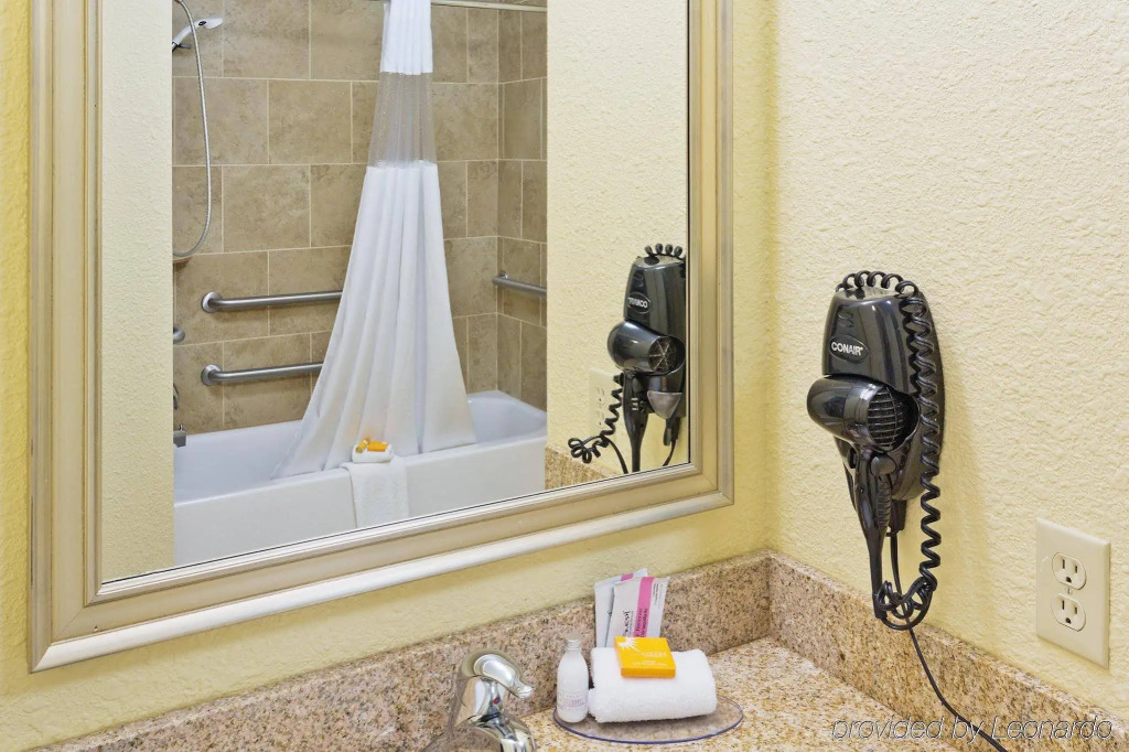 La Quinta Inn & Suites by Wyndham Minot
