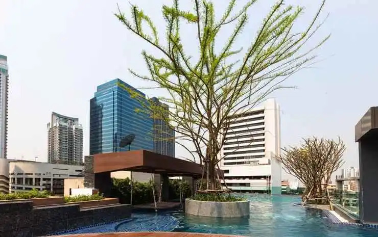 Luxury Condo Sukhumvit 11-13 Asoke Nana nightlife