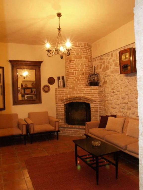 Troullos Traditional Homes