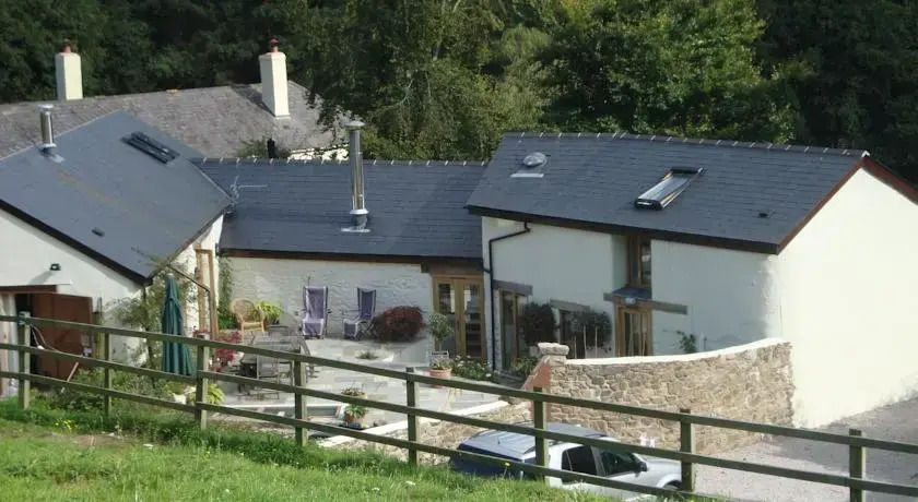 Ash Barn