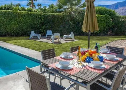 Desert Chill-Pool-Spa-5br/4ba