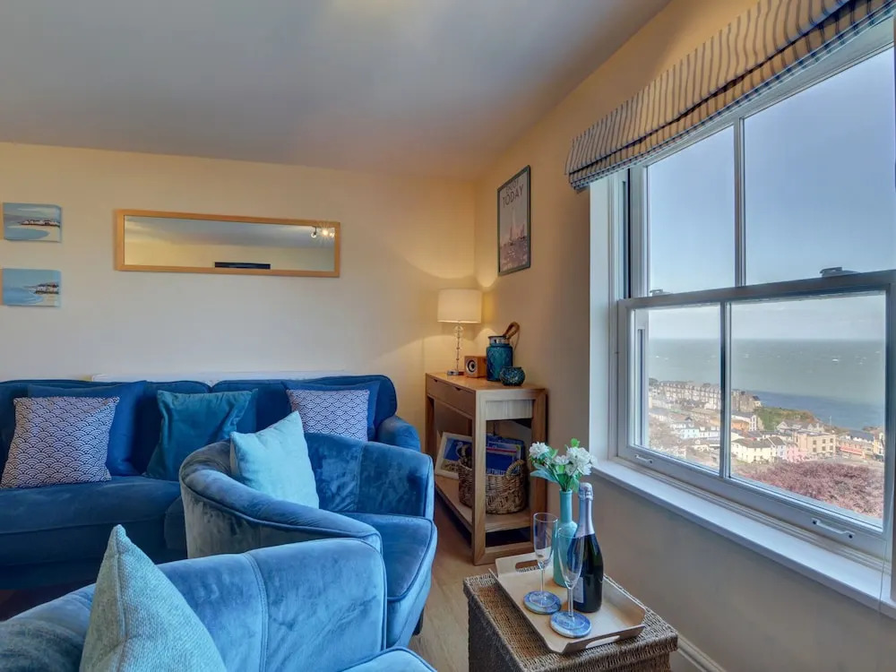 Beautiful apartment in Ilfracombe near sea