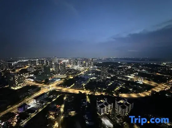 Sky 88 Highfloor Cityview Couple Suites near KSL | Studio